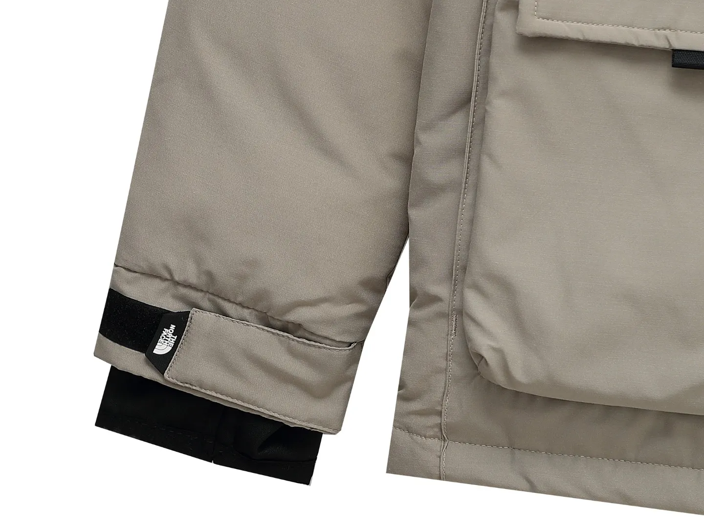 /The North Face （ ZP ） ：RDS Quality 90 800+ ： 400D Nylon ， ： ， 。 ： DWR ，Authentic ： ， 7 ， ZP ： YKK ， ， ， 10 。 1 1 ， ， ！ ， ： 。 ⚠ ！ ， ！ ： ， Quality ！